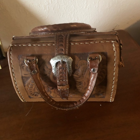 Vintage Force Ten Tooled Leather Purse- 741 $45 or $40 w/offer - Picture 1 of 6